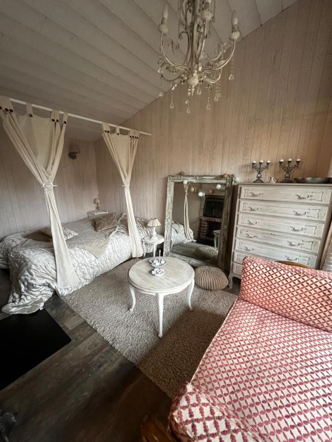 La Maisonnette De Cancan Mont-près-Chambord Dış mekan fotoğraf