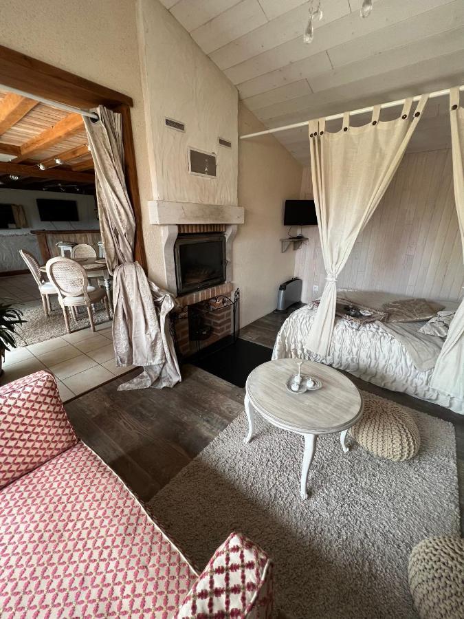 La Maisonnette De Cancan Mont-près-Chambord Dış mekan fotoğraf
